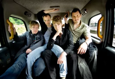 Travis estreia seu novo single