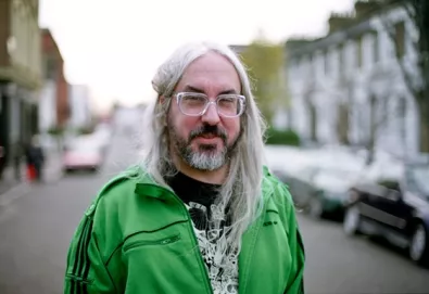 J Mascis, líder do Dinosaur Jr., anuncia novo projeto musical