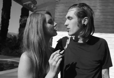 Lana Del Rey divulga vídeo de "Blue Jeans"