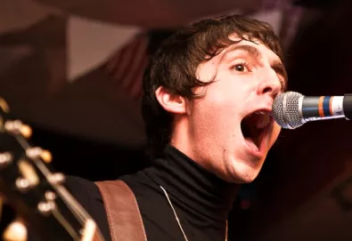 Miles Kane divulga primeiro vídeo de "First Of My Kind"