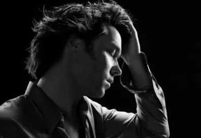 "Não há uma canção que preste", diz Rufus Wainwright sobre Lady Gaga