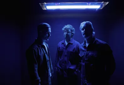 Listen: METZ — "Light Your Way Home"