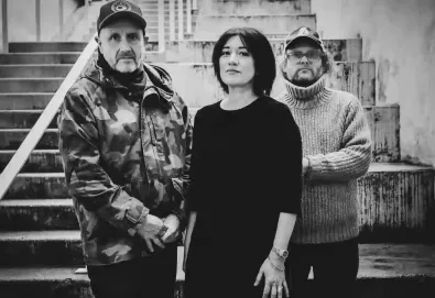 Ouça: Miki Berenyi Trio — “8th Deadly Sin”
