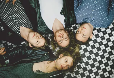 Cage the Elephant