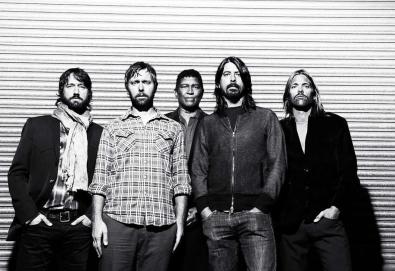 Foo Fighters libera novo single, "The Feast and the Famine"