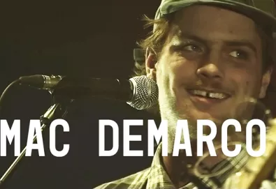 Mac DeMarco estreia documentário "Pepperoni Playboy: A Macumentary"; veja aqui