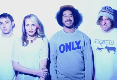 Speedy Ortiz estreia nova música - "Emma O"