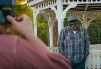 The War On Drugs lança videoclipe do single "Holding On"