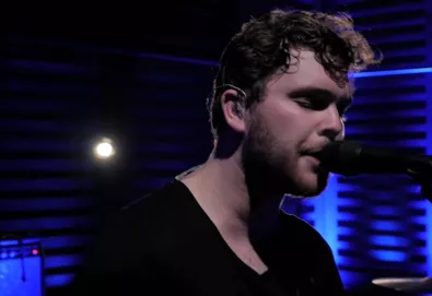 Royal Blood- "Loose Change" (Guardian Sessions)