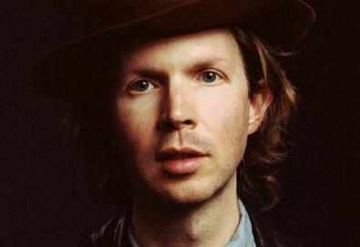 Beck fala sobre novo disco e parceria com Jack White