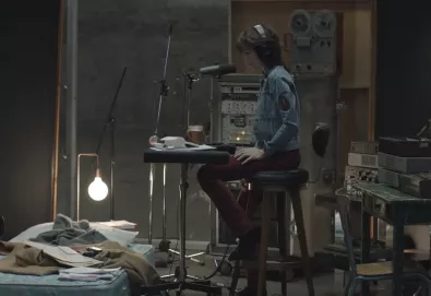 Charlotte Gainsbourg lança videoclipe da canção "Rest"