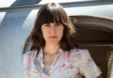 Eleanor Friedberger lança videoclipe de uma nova música - "Make Me A Song"