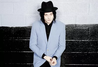 The Raconteurs e Dead Weather estão de volta