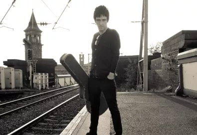 Johnny Marr anuncia autobiografia; "Set The Boy Free" sairá em novembro