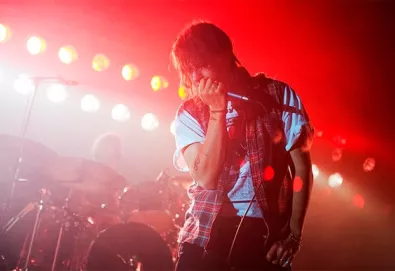 Julian Casablancas (Strokes) lançará novo álbum neste mês