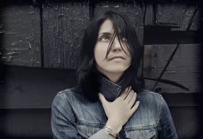 Sharon Van Etten apresenta nova música - "Just Like Blood"