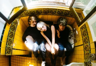 Nova música: Sunflower Bean - “Come For Me”