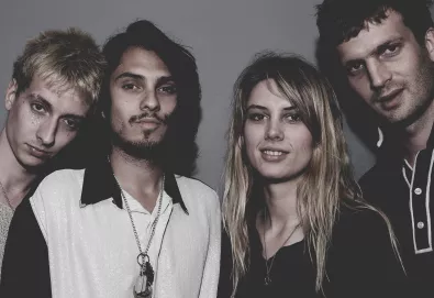Wolf Alice compartilha mais uma faixa de 'Visions Of A Life'; Ouça "Beautifully Unconventional"