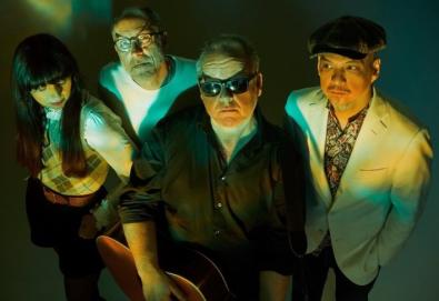 Pixies releases new single, “Hear Me Out”